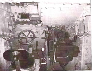 Intérieur d'un B1bis (pilotage et canon de 75)